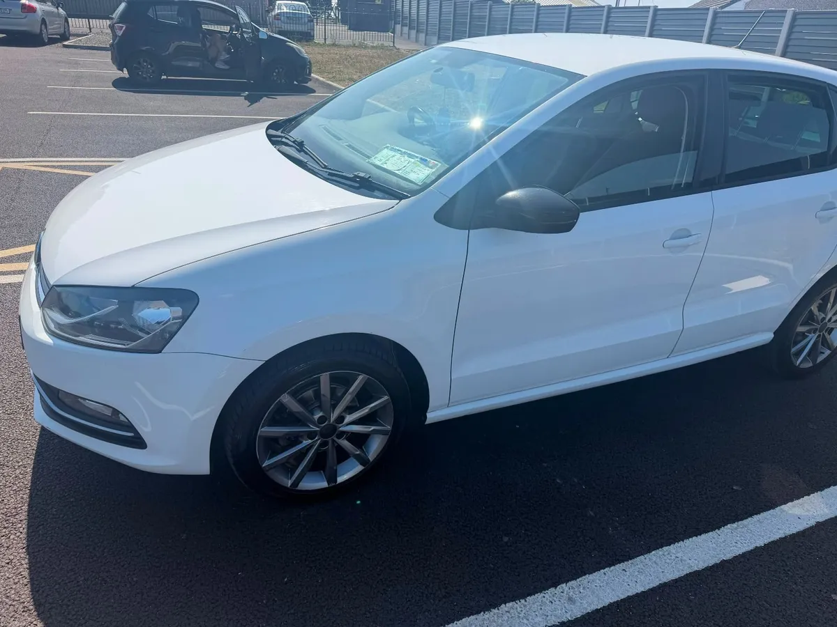 Volkswagen Polo 2015 1.4 TDI Diesel Comfortline+ - Image 6