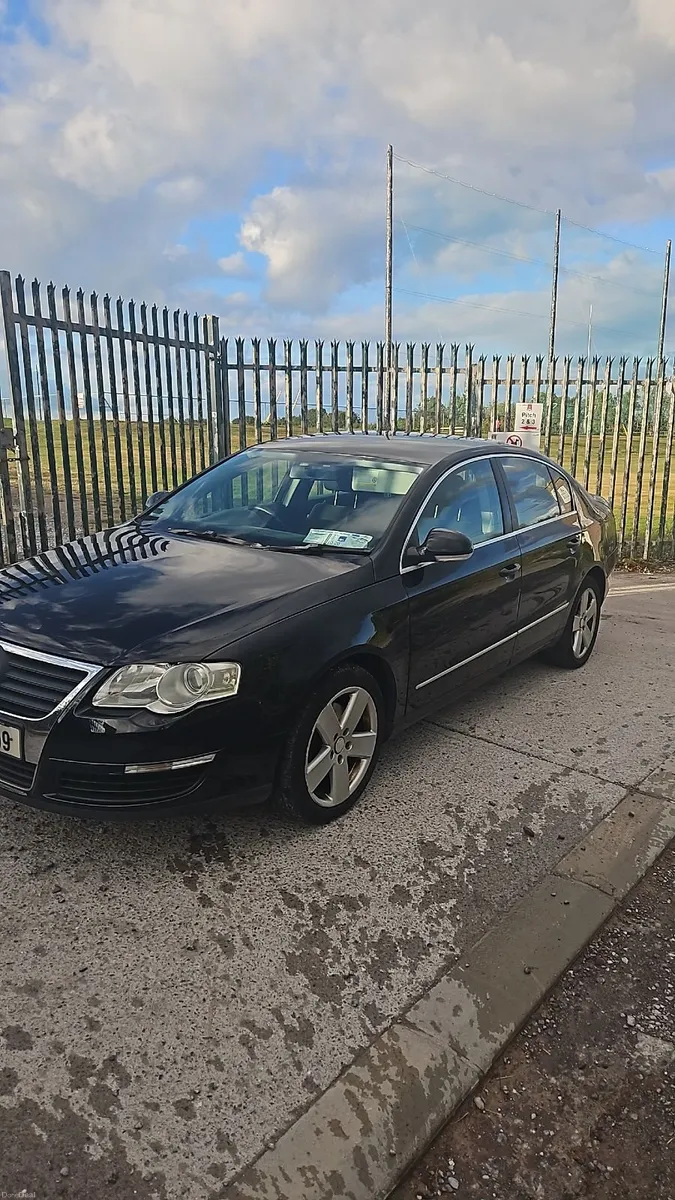 Volkswagen Passat 2007 - Image 3