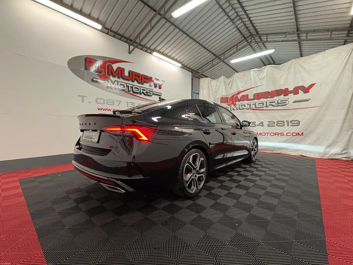 2022 SKODA OCTAVIA 2.0 TDI VRS DSG 200BHP BIG SPEC - Image 4