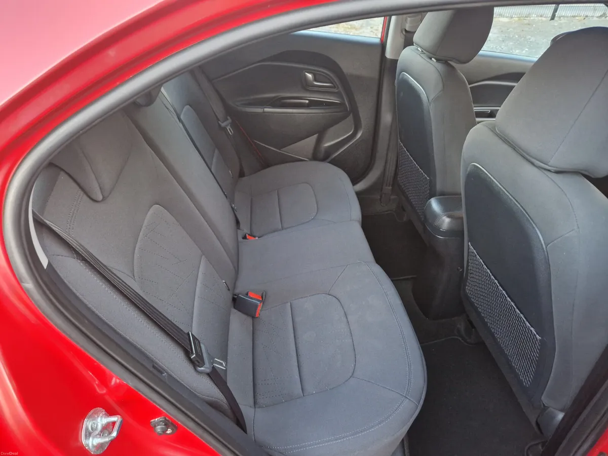 12 KIA RIO...LOW KMS...1 OWNER... - Image 6