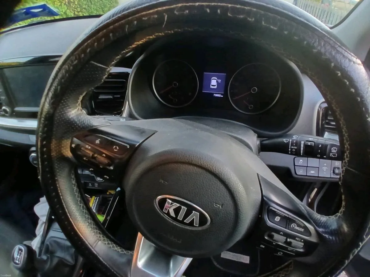 KIA stonic - Image 4