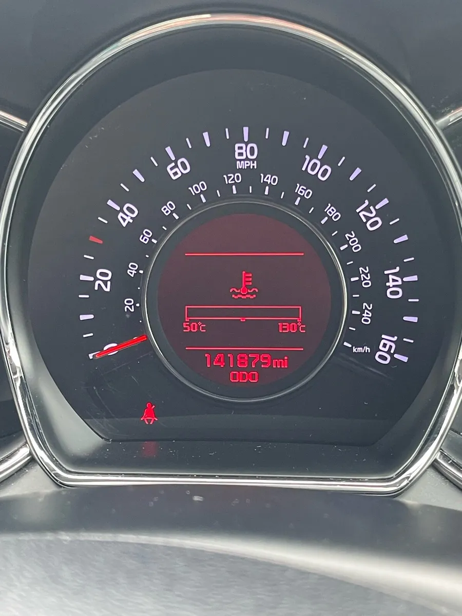 Kia Ceed - Image 6