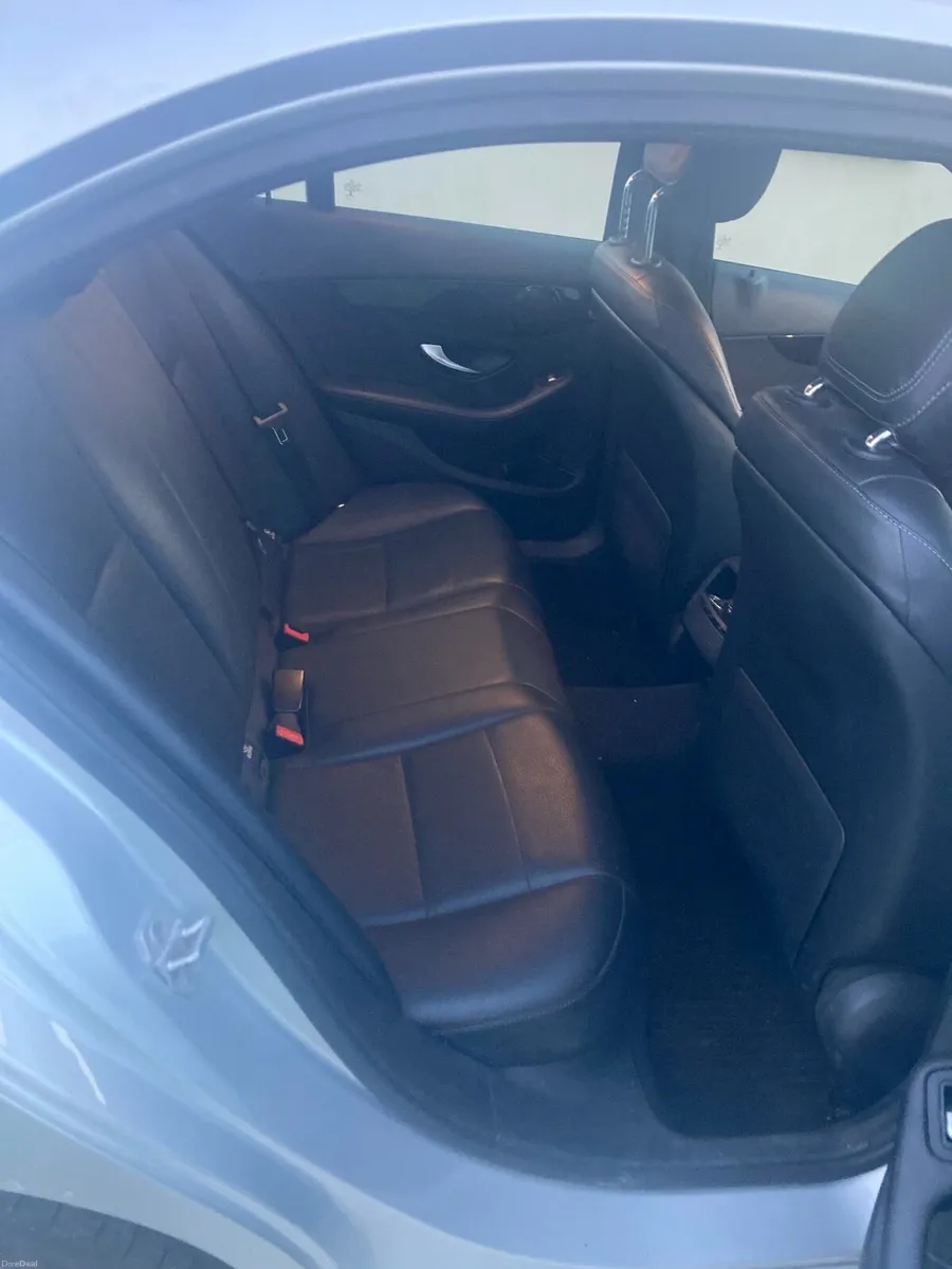 Mercedes-Benz C-Class 2016 - Image 3
