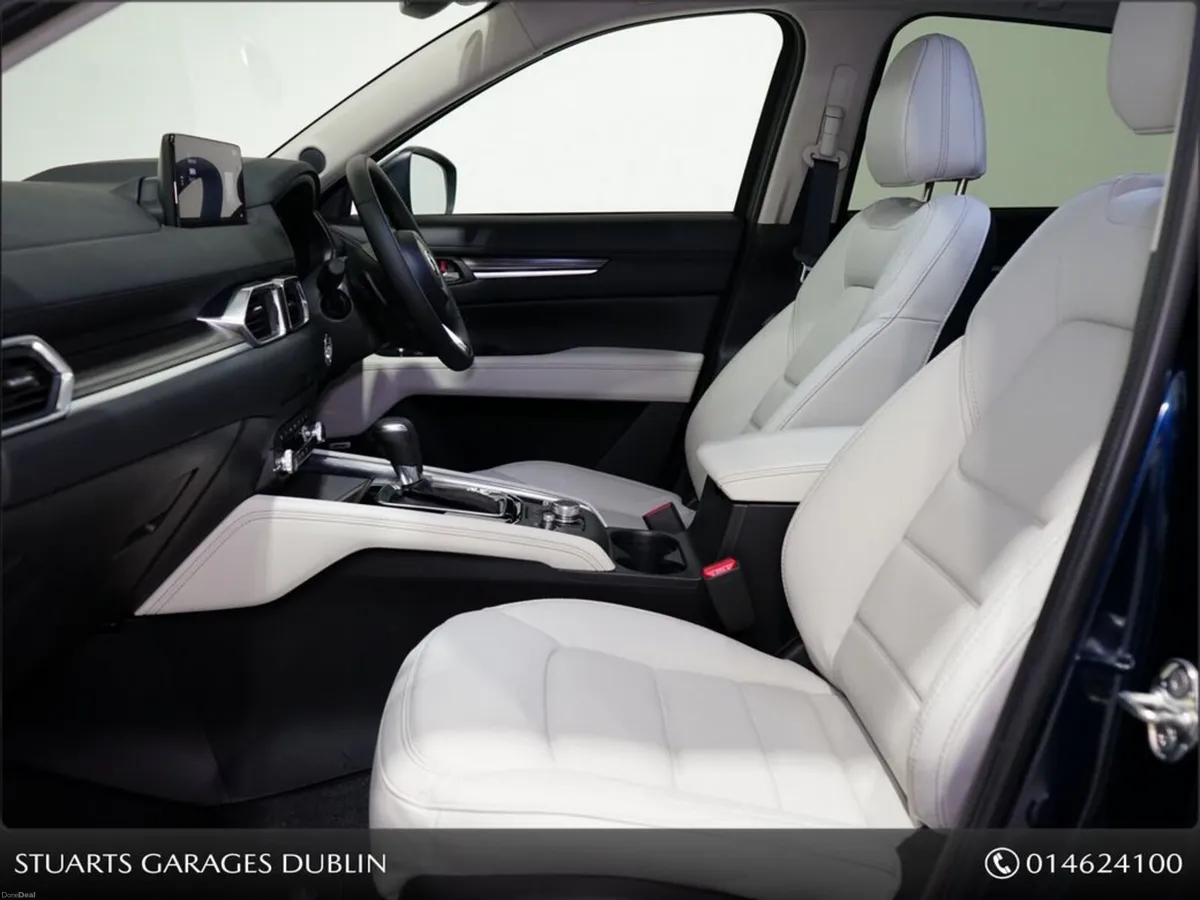 Mazda CX-5 **ONLY 30, 000 KM** CX-5 EXCLUSIVE LINE - Image 3