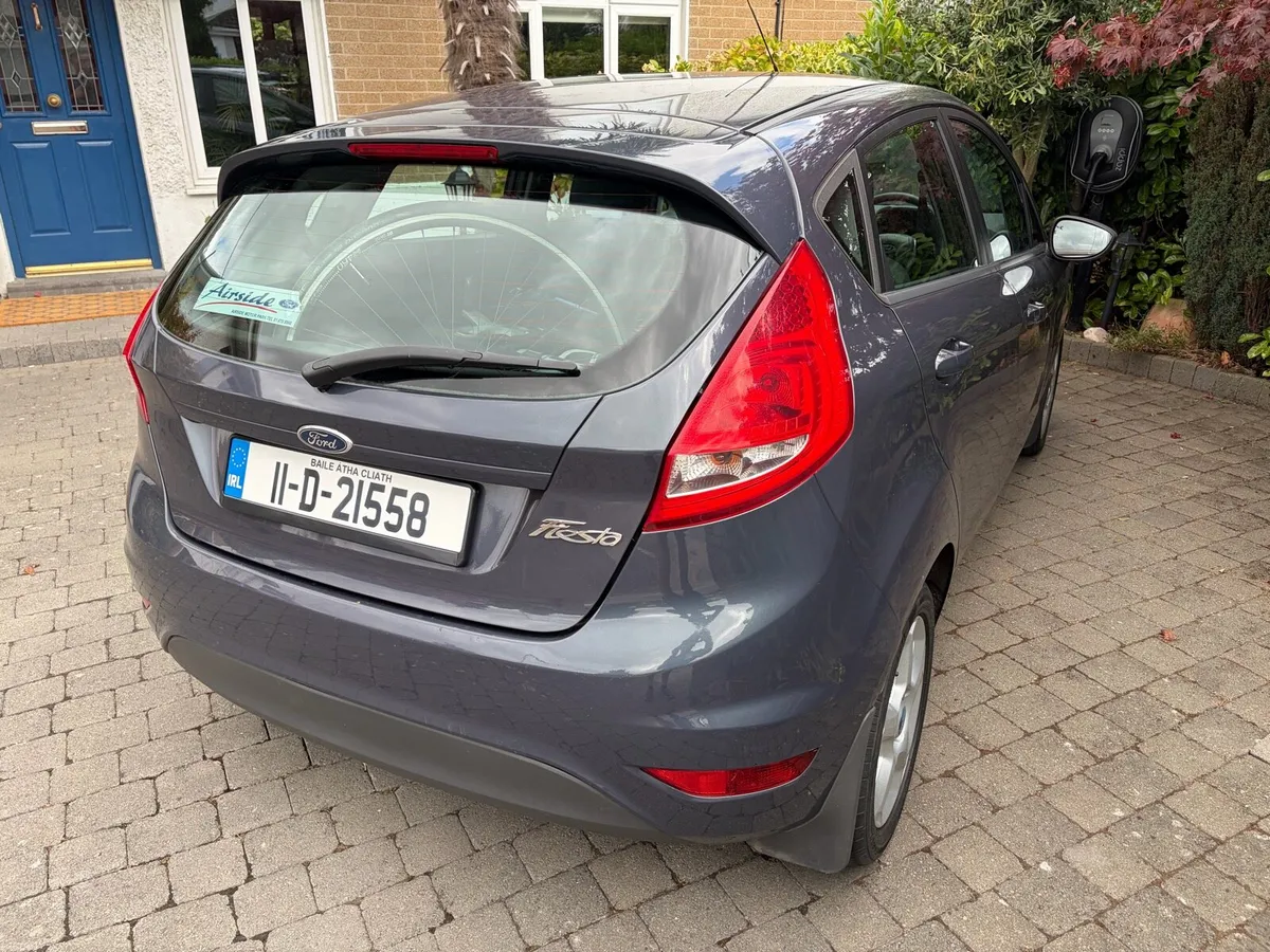 2011 Ford Fiesta 1.25 Zetec 5Dr - Image 3