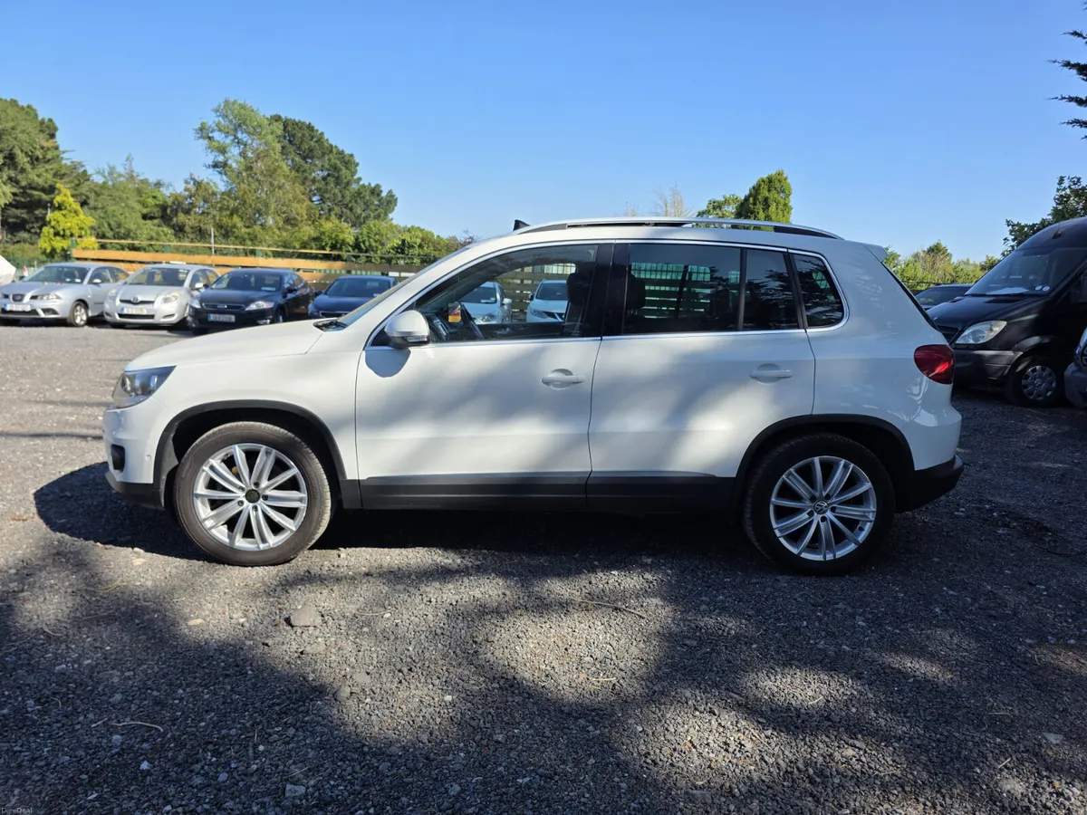 Volkswagen Tiguan 2015 - Image 3