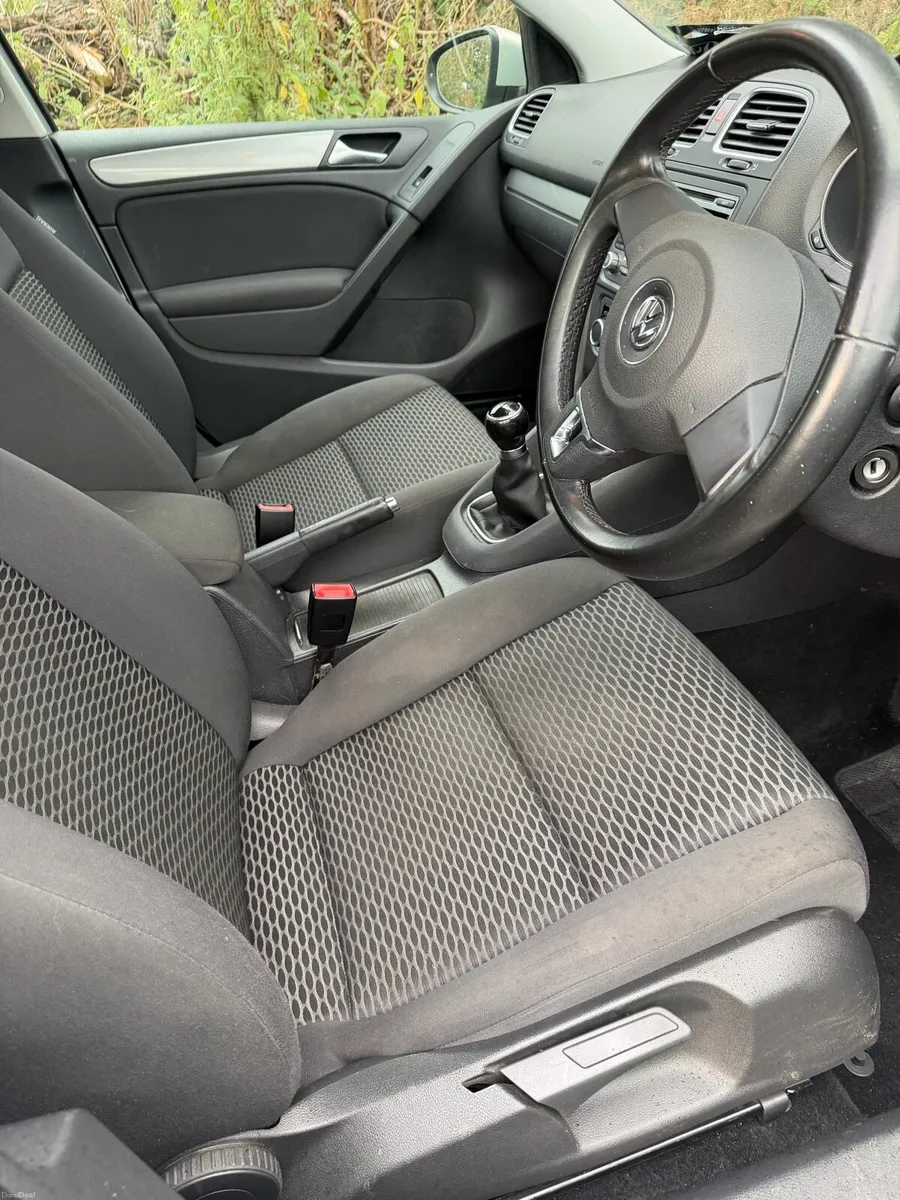 2011 Volkswagen Golf new Nct 08/27 - Image 4