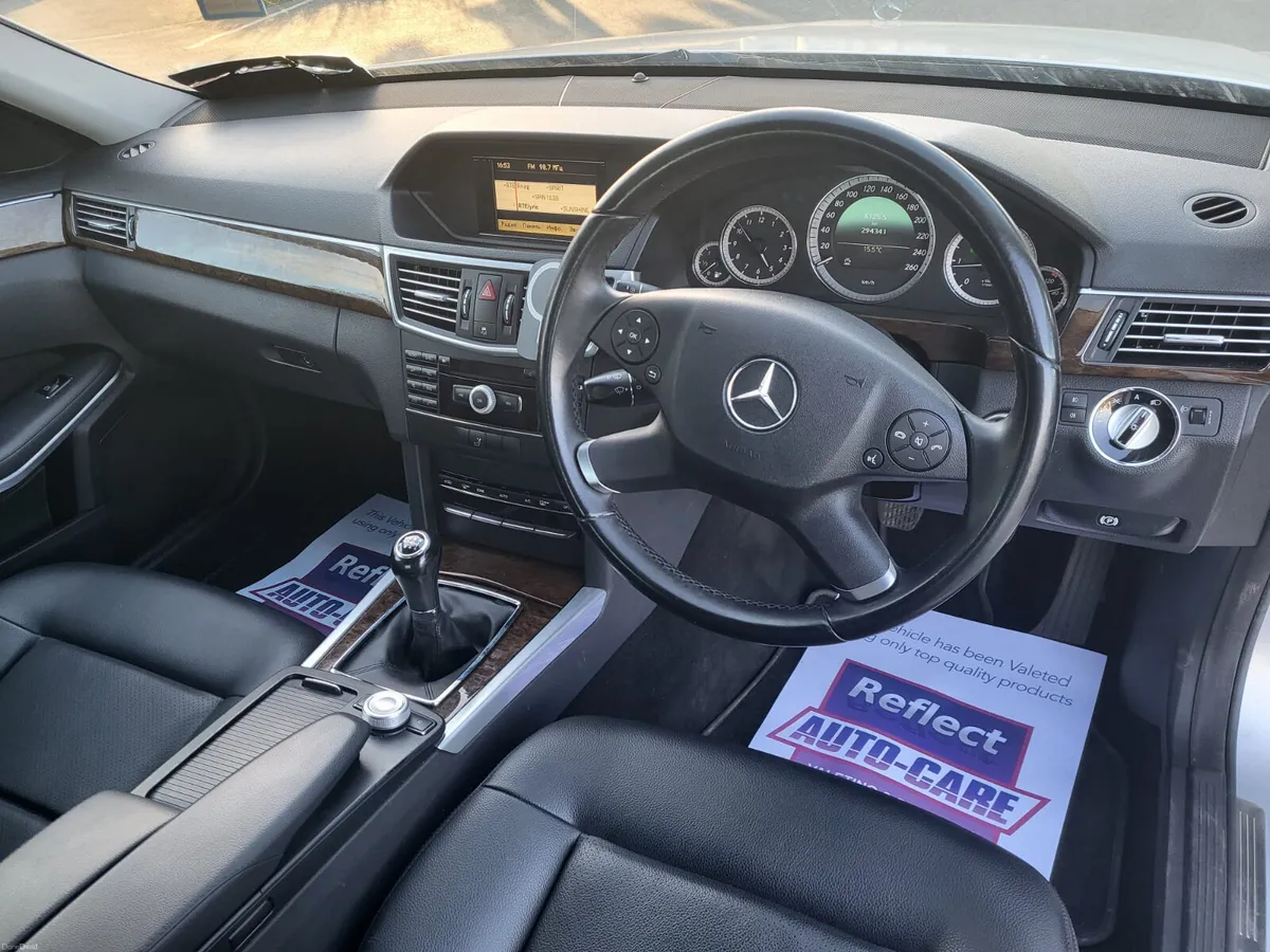 Mercedes-Benz E-Class 2010 - Image 5