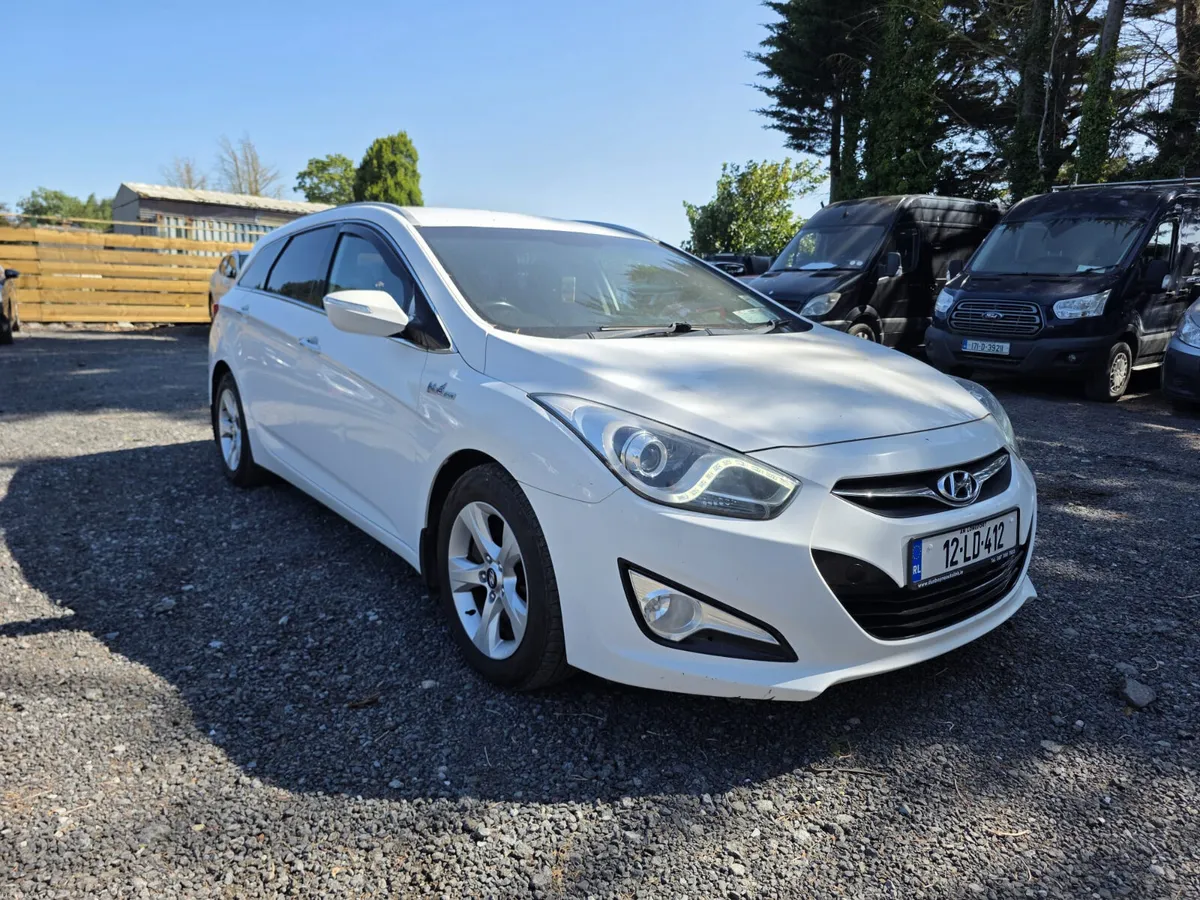 Hyundai i40 2012 - Image 1