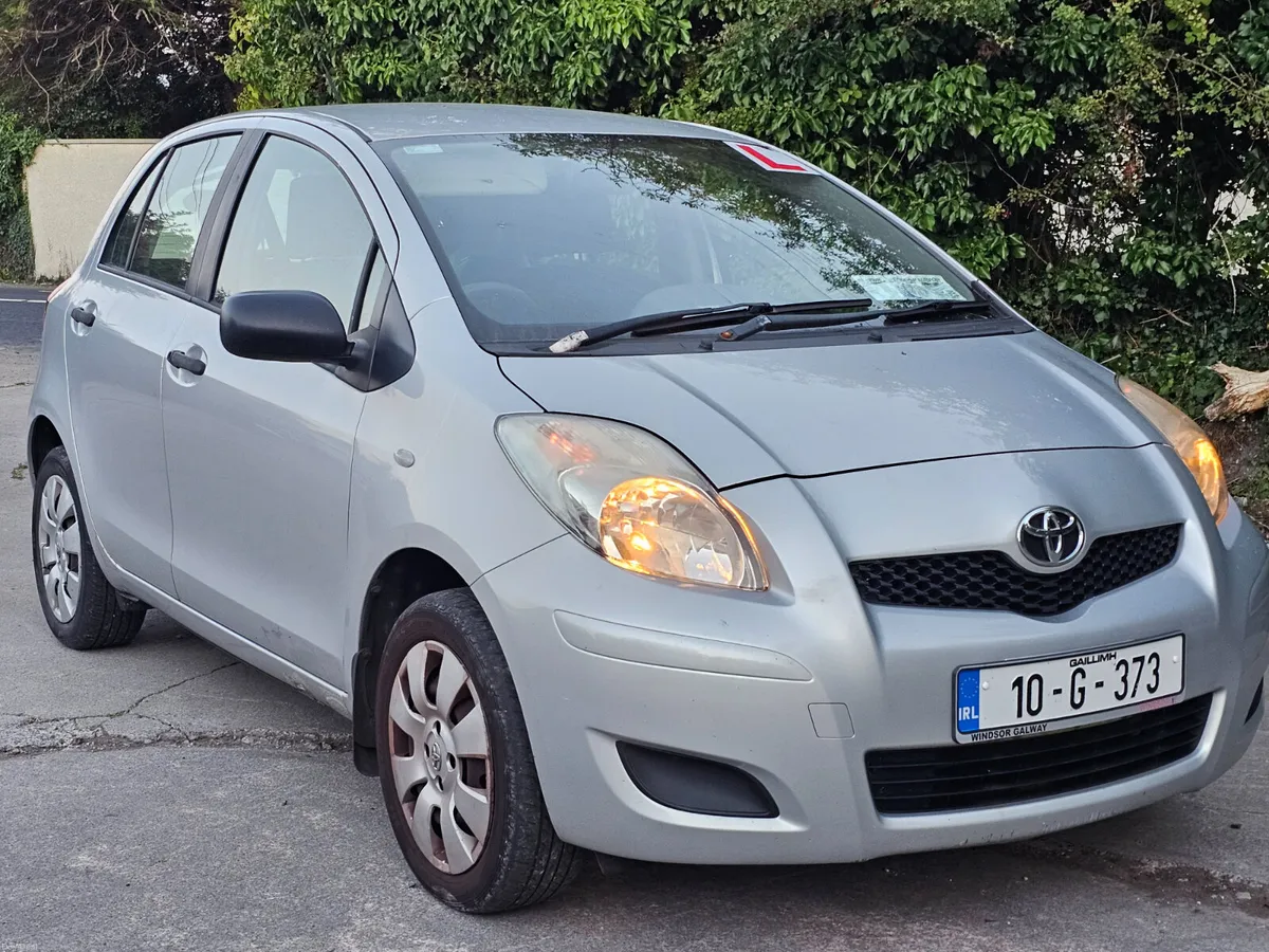 €2222 Toyota Yaris 2010 petrol ⛽️ 1.0L €2222 - Image 3