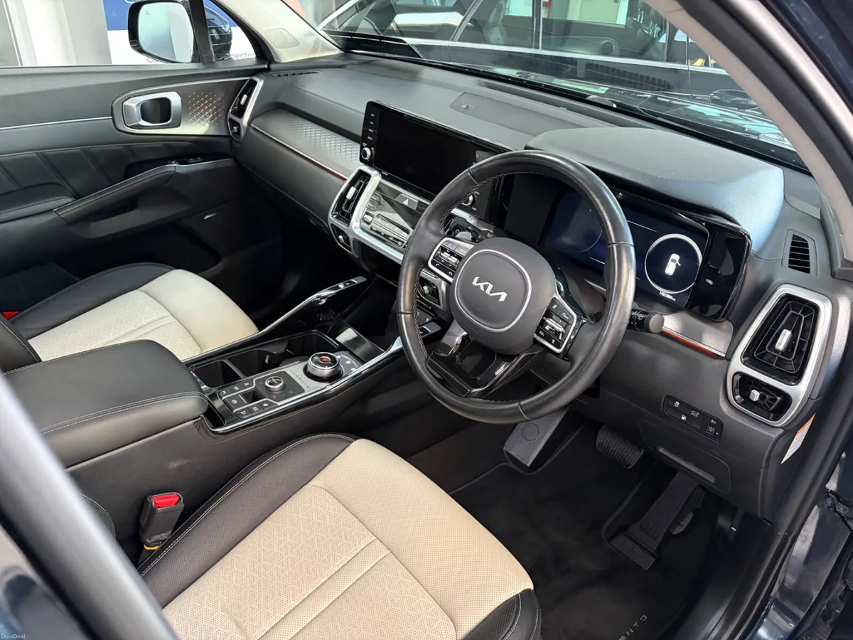 Kia Sorento 2022. PHEV K4 AUTOMATIC 7 SEATS - Image 4