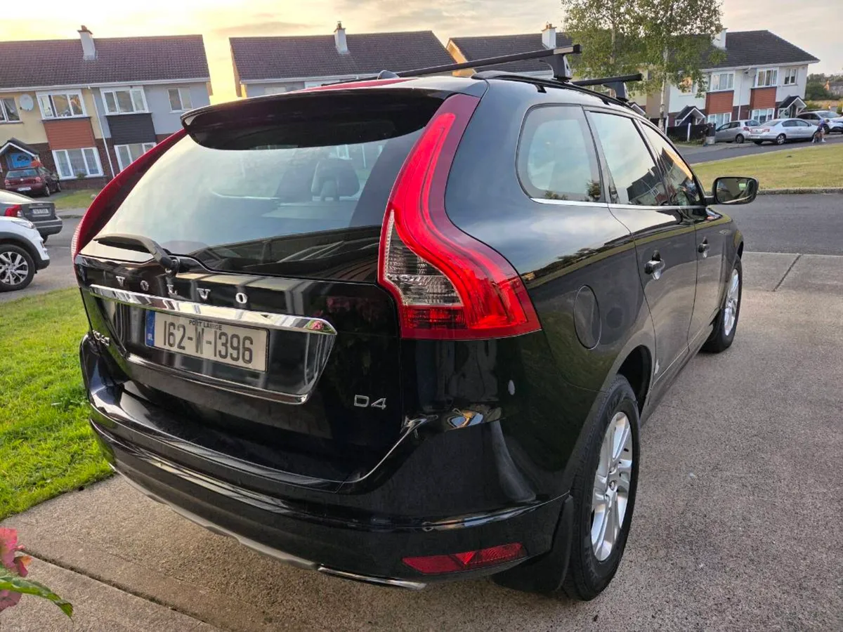 Volvo XC 60 - Image 2