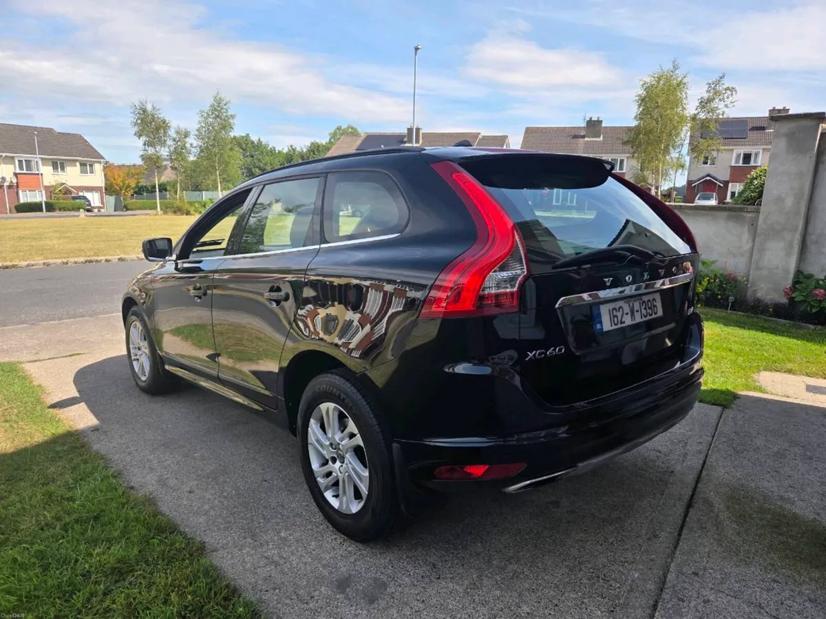 Volvo XC 60 - Image 4
