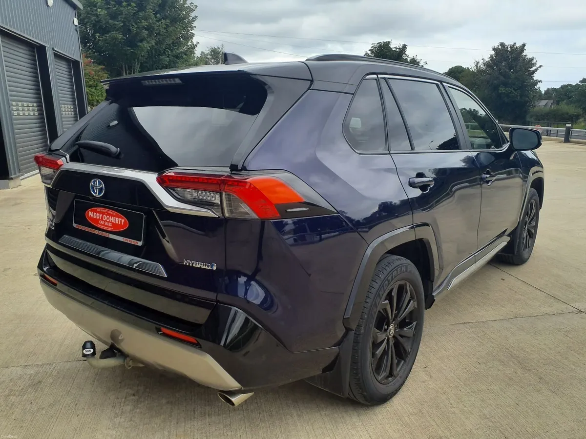 Toyota RAV4 2022 Hybrid Sport Auto - Image 4
