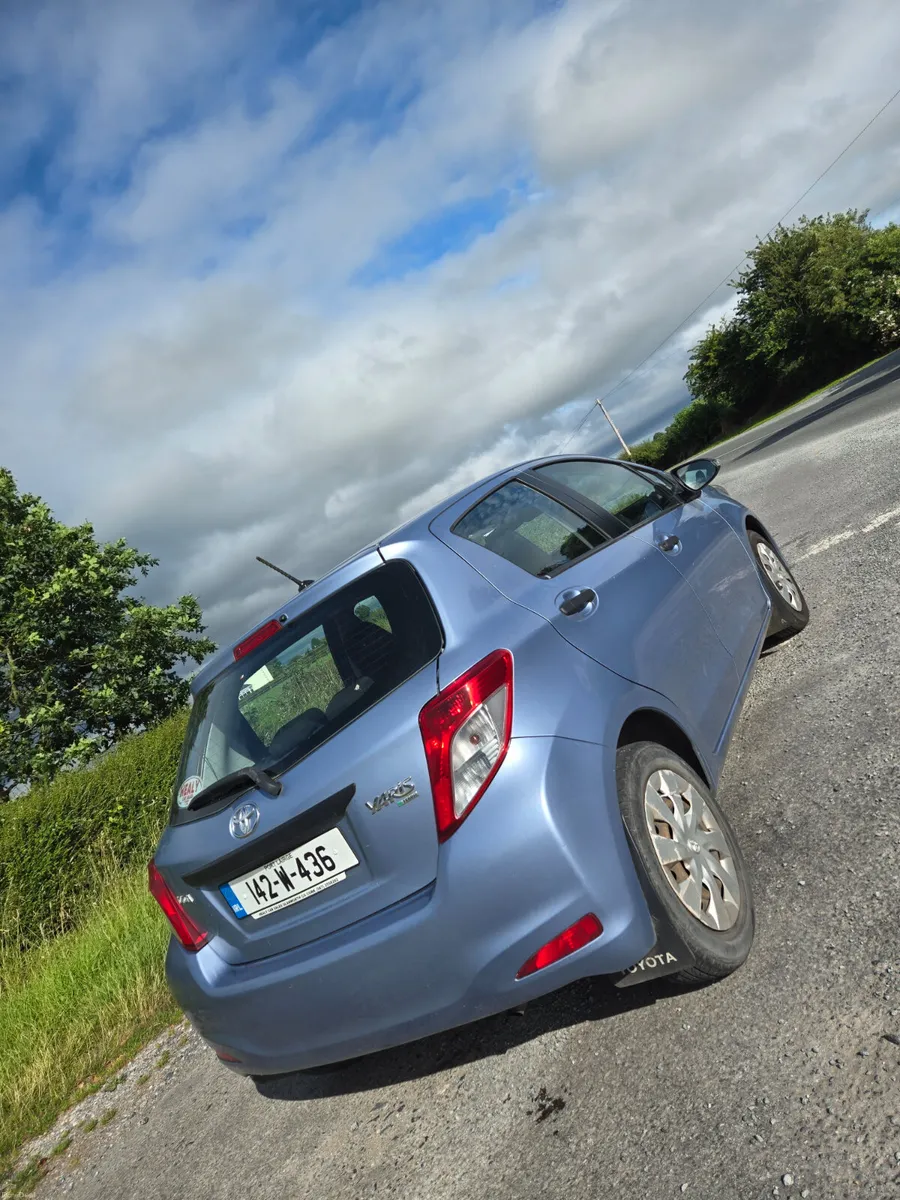 Toyota Yaris 2014 - Image 4