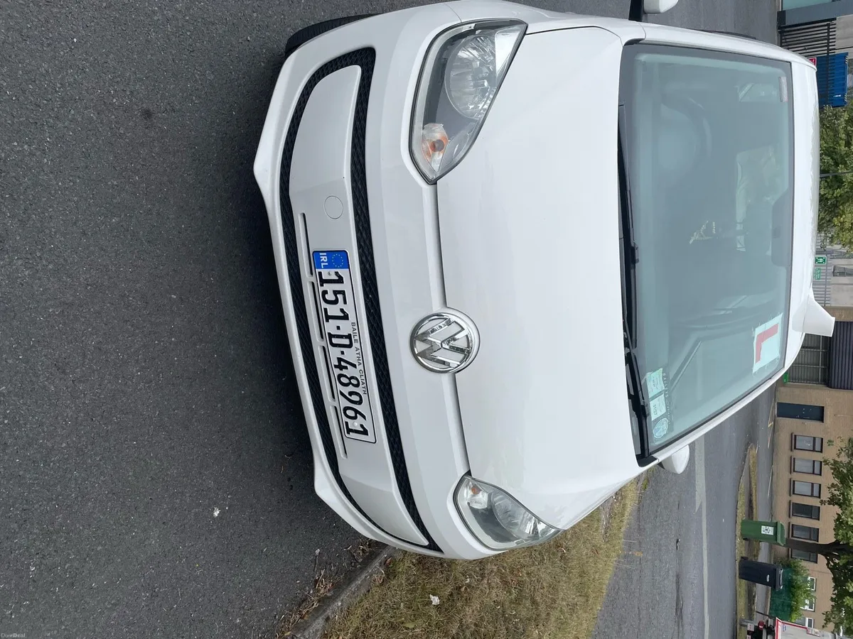 A car Volkswagen - Image 1