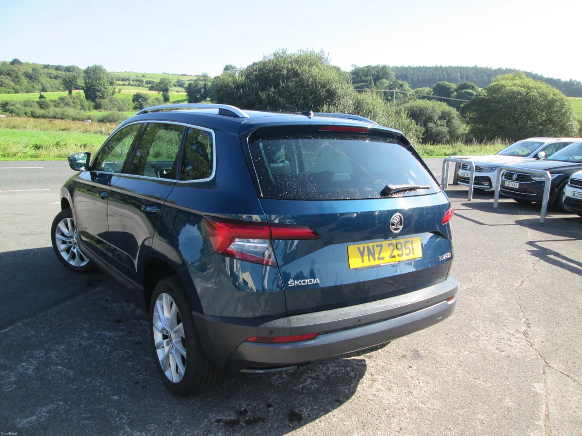 2018  SKODA  KAROQ  1.6  TDI  SEL  5DR - Image 5
