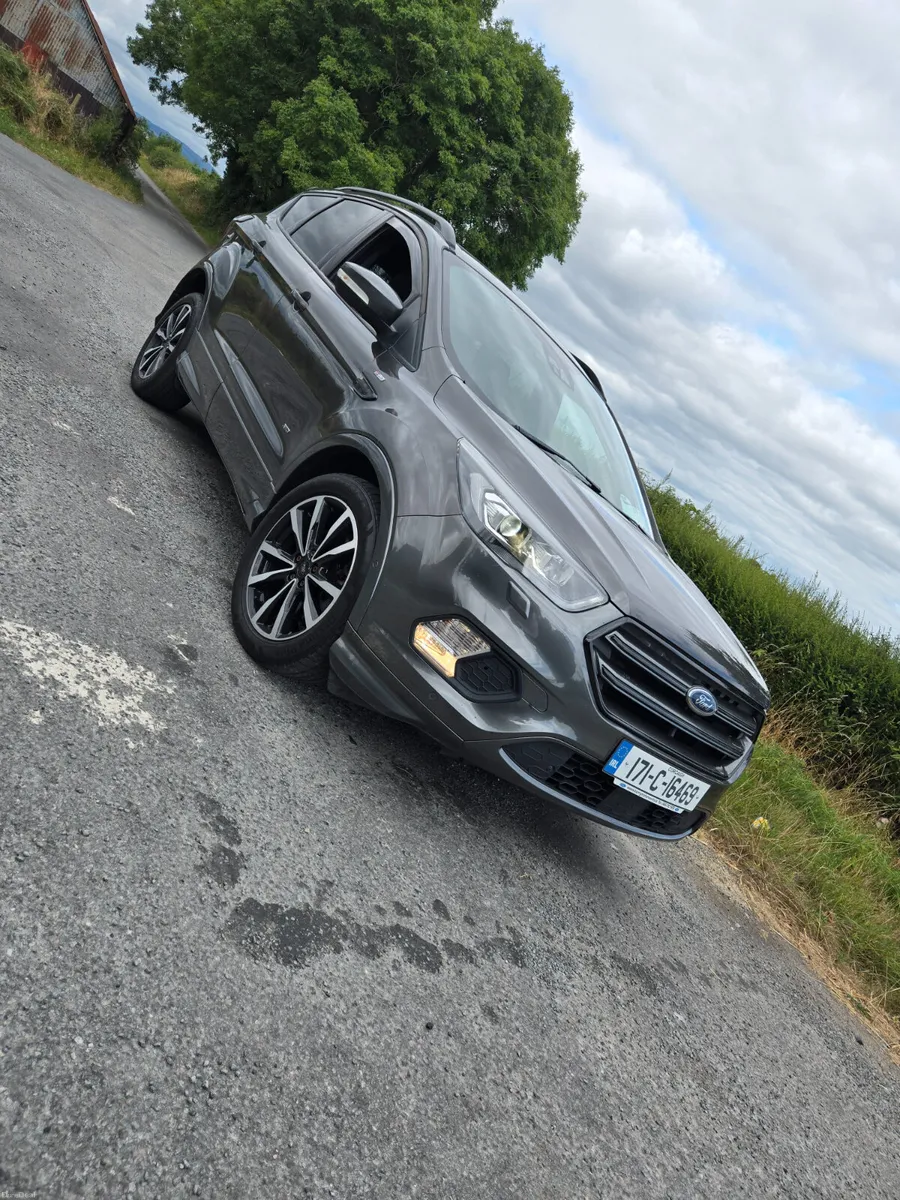 Ford Kuga 2017 - Image 2
