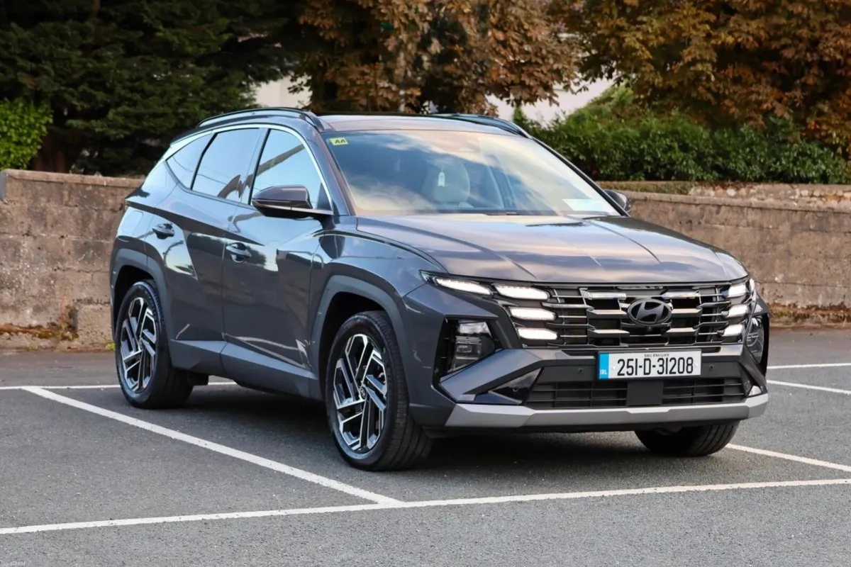 Hyundai Tucson Tucson FL 2WD Platinum PHEV Auto - - Image 3