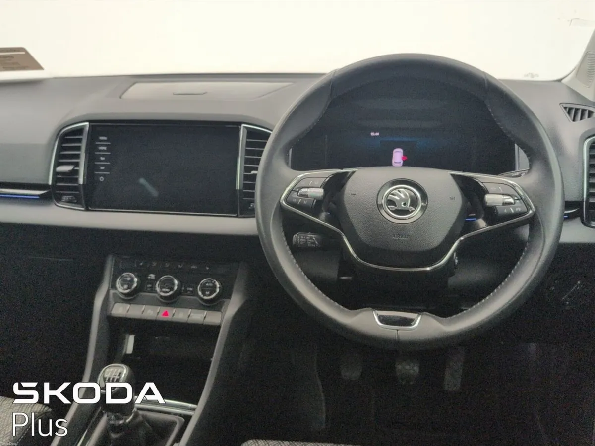 Skoda Karoq STYLE 2.0TDI 115HP *ADAPTIVE CRUISE CO - Image 2