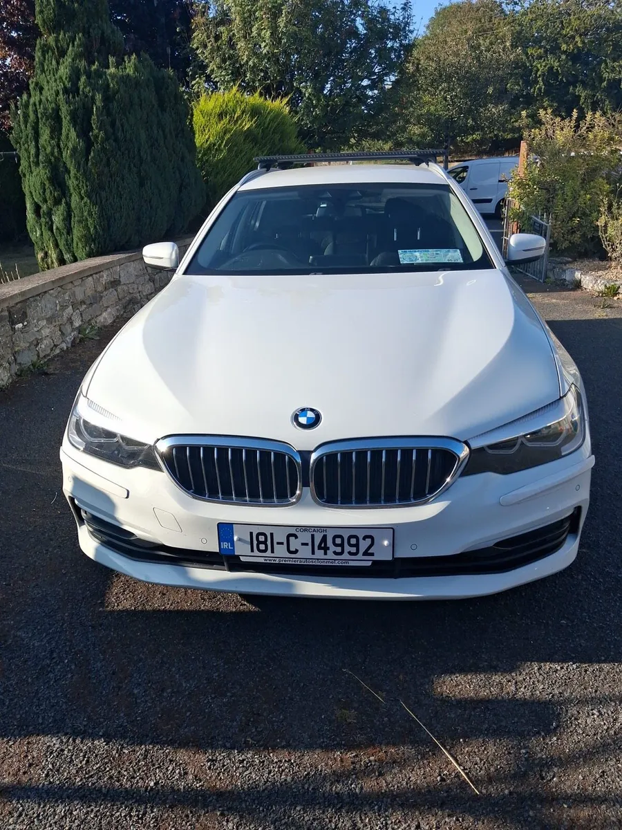 BMW Tourer 5 Series - Image 4
