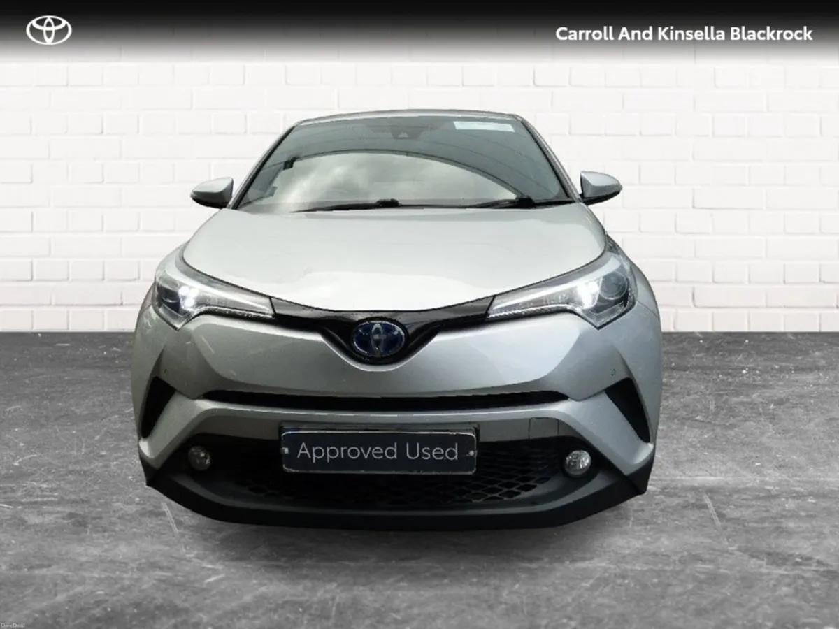Toyota C-HR Hybrid Sol - Image 5