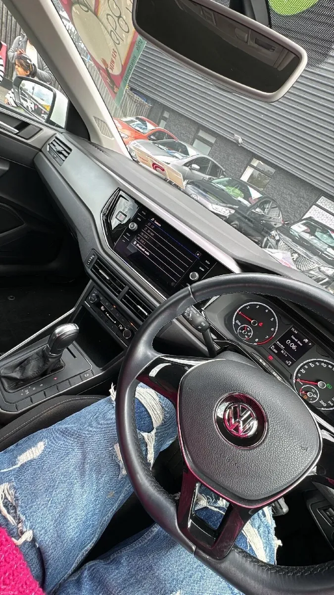 Volkswagen Polo 2018 *Rear Parking Camera - Image 6
