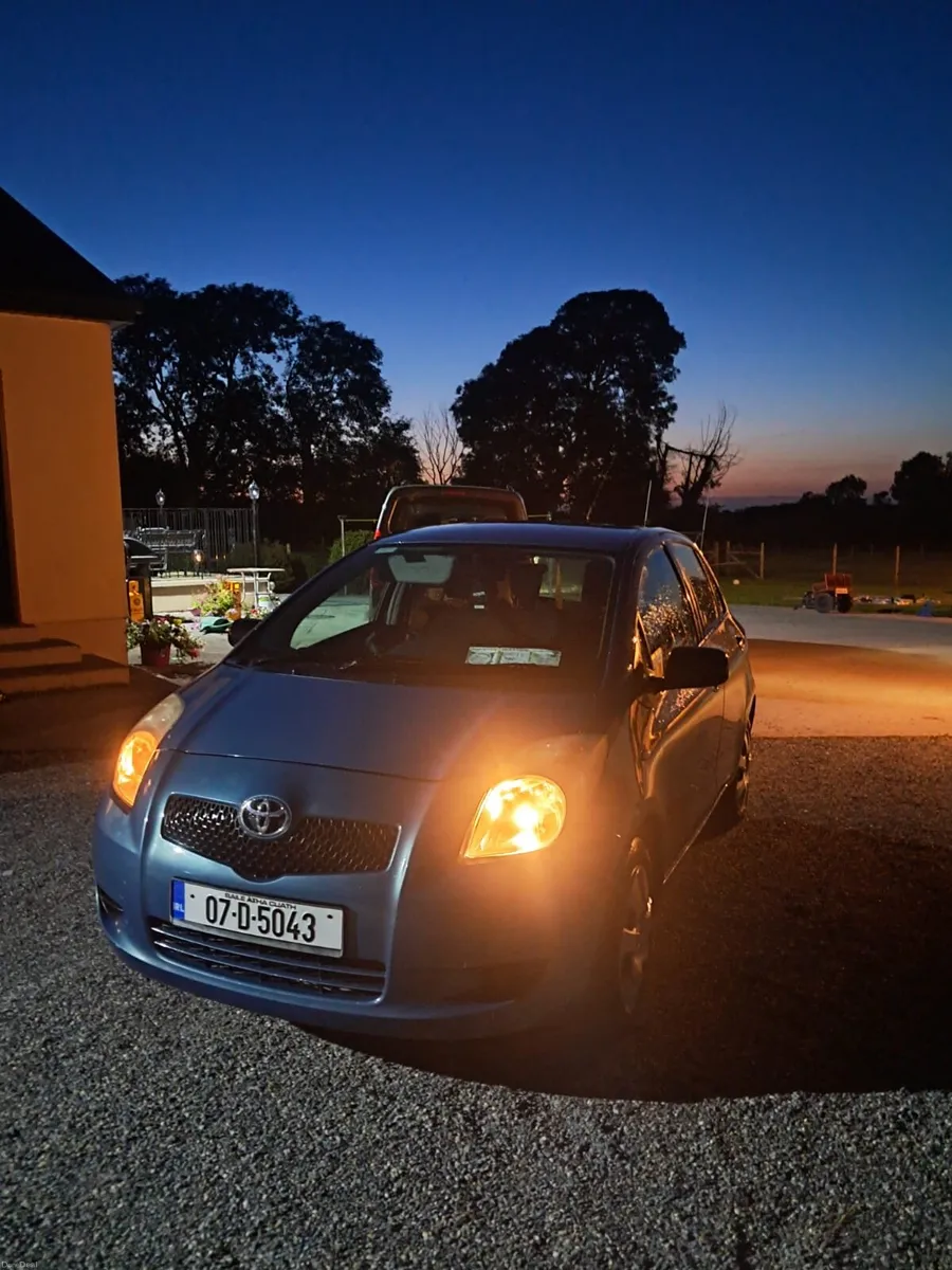 Toyota yaris - Image 2