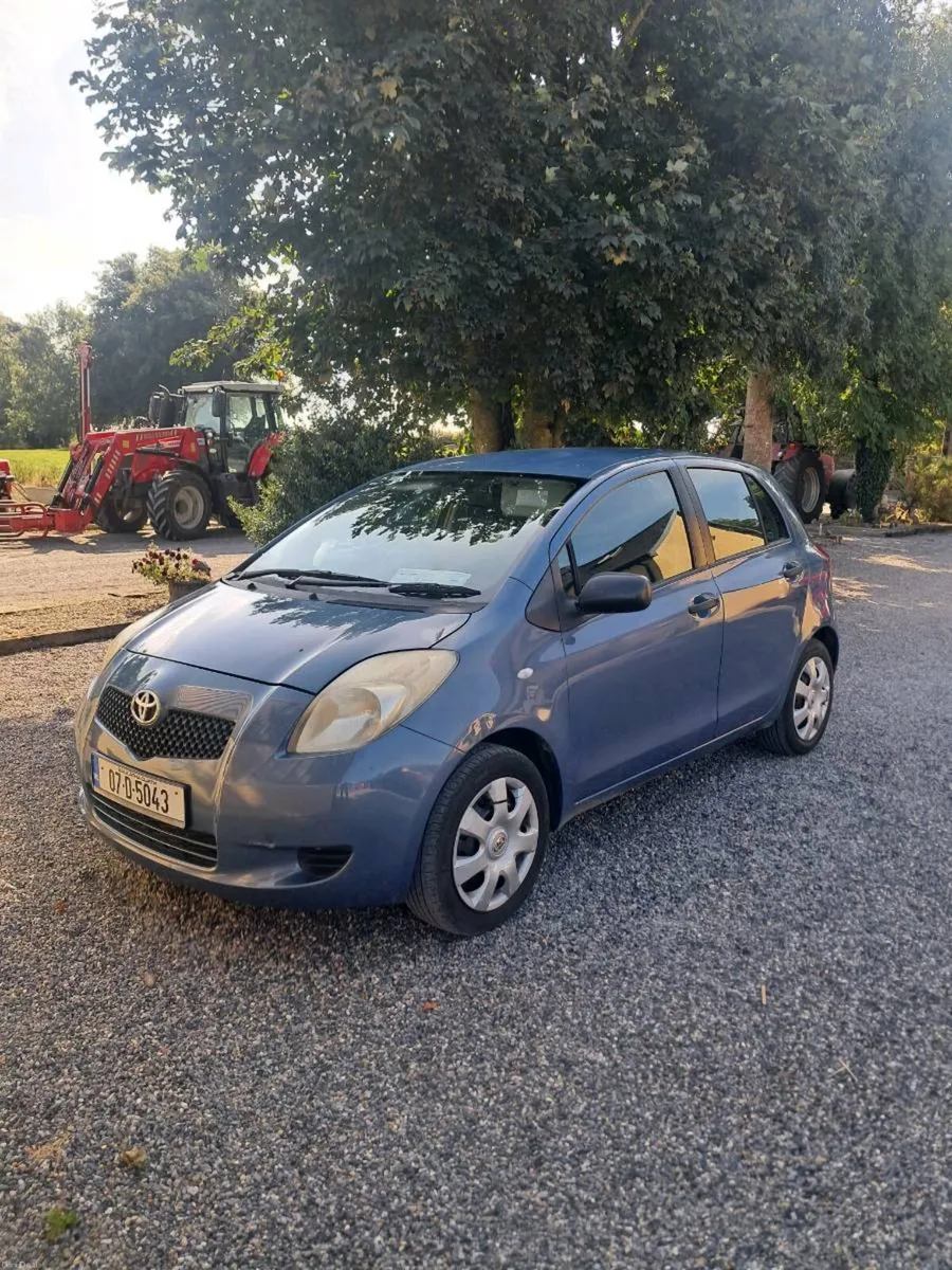 Toyota yaris - Image 1