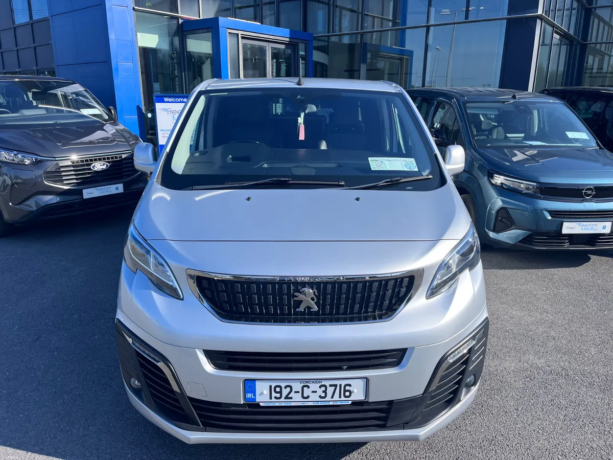 Peugeot Expert 2019 Wheelchair Access - Image 2