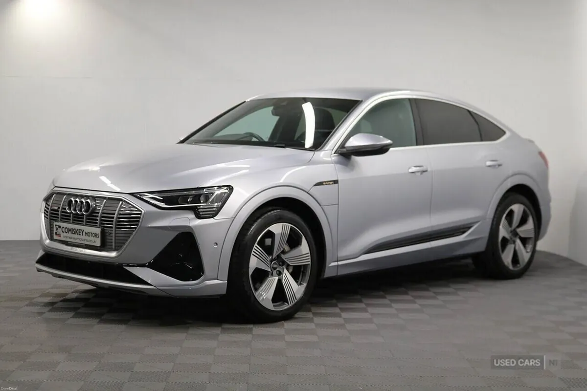 Audi e-tron S line - Image 3