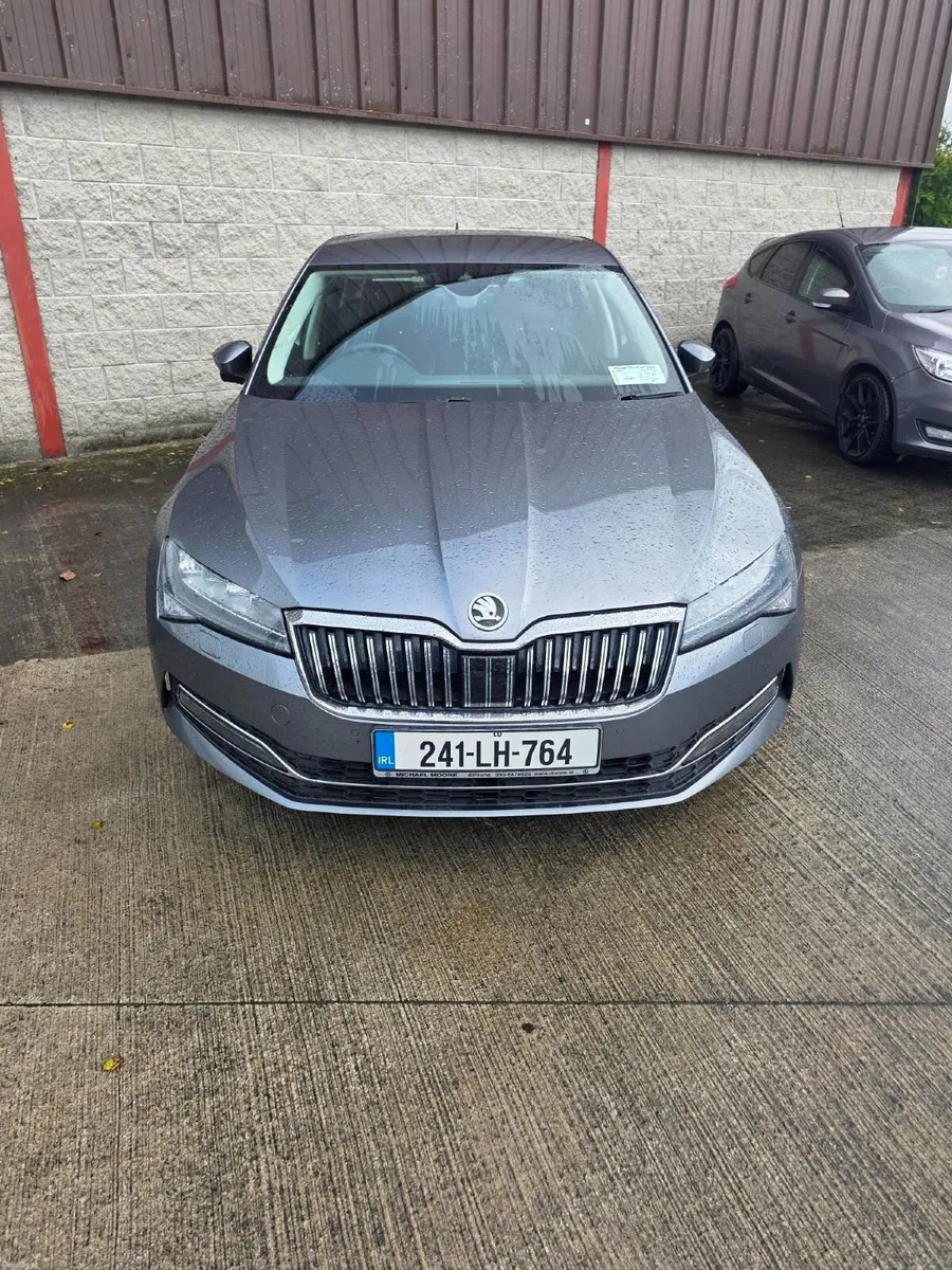 Skoda Superb 2024 - Image 3