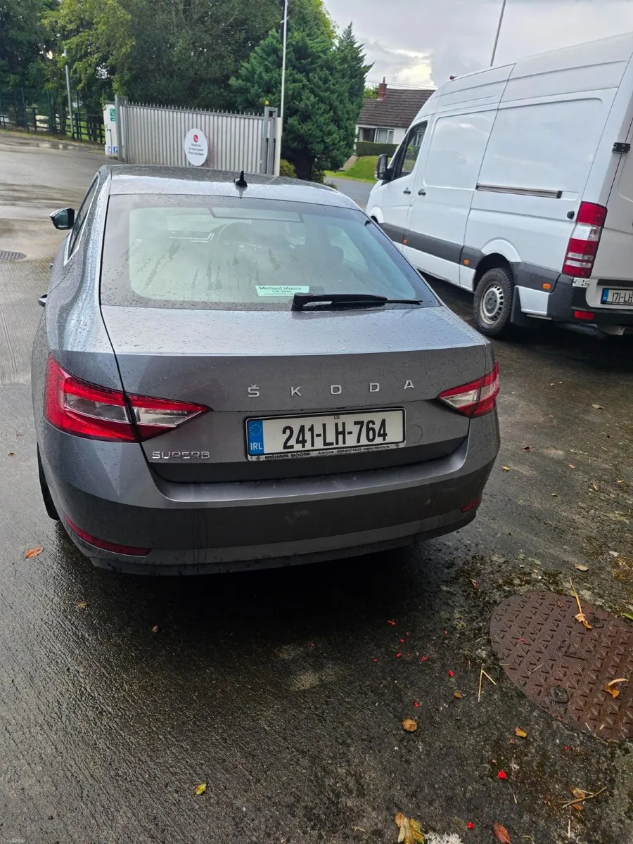 Skoda Superb 2024 - Image 4