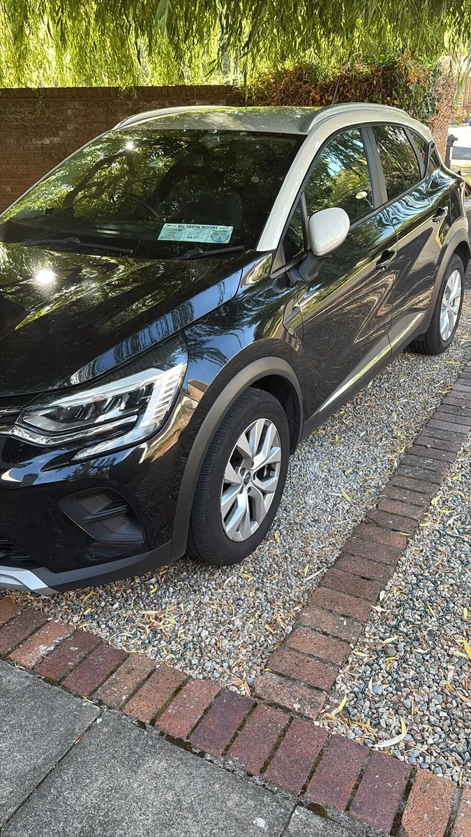 Renault Captur DIESEL - Image 2