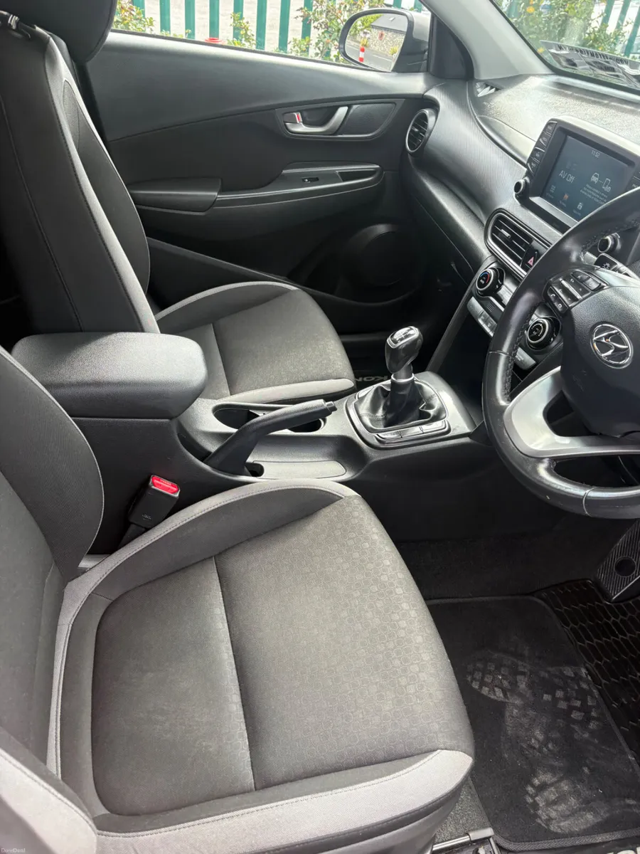 Hyundai KONA 2018 - Image 4