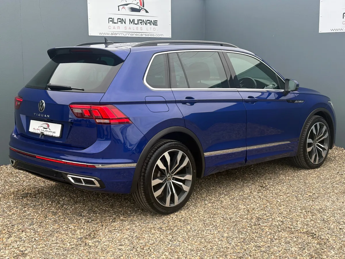 VOLKSWAGEN TIGUAN R-LINE  2021 *Low Miles* - Image 6