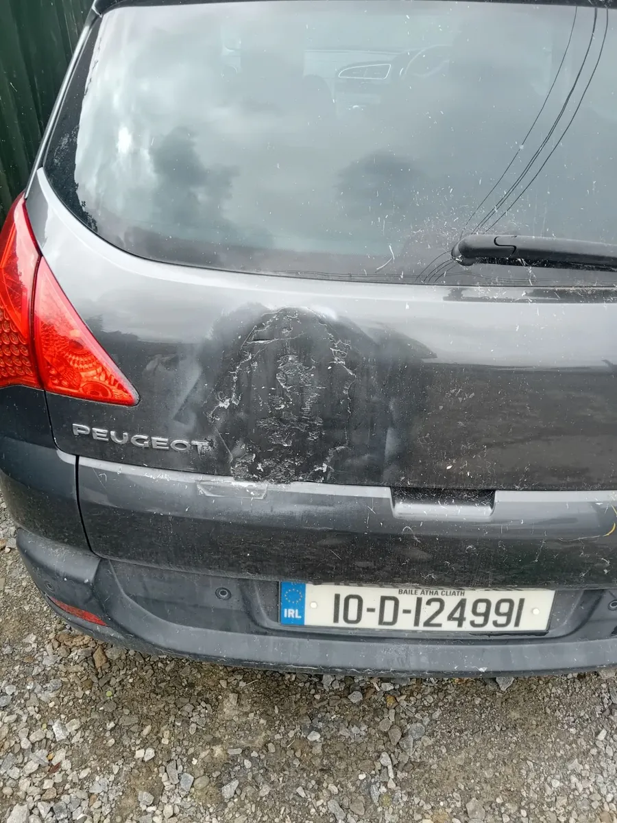 Peugeot 3008 2010 - Image 1