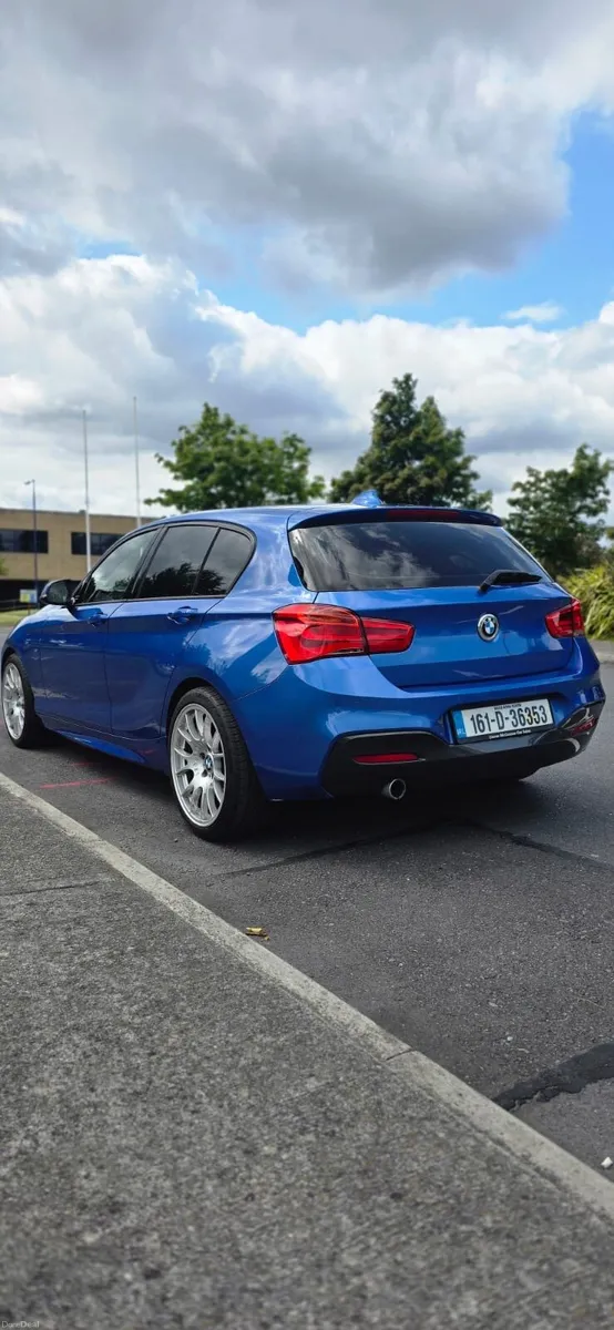 BMW series 1 2016 118 D 2 L. 150 HP - Image 4