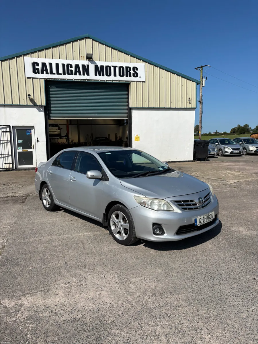 Toyota Corolla 2012 - Image 1