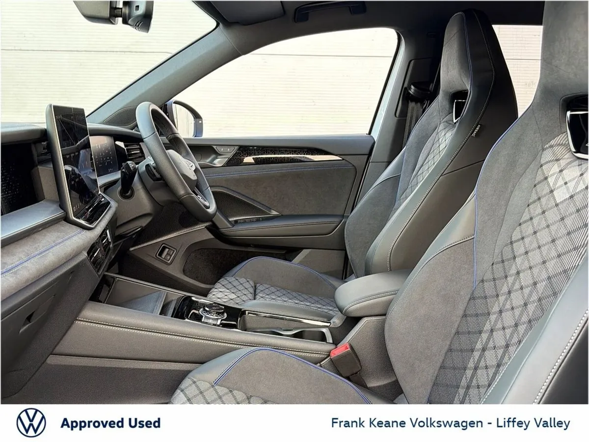 Volkswagen Tayron *NEARLY NEW* R-LINE 75 AUTO 1.5 - Image 4