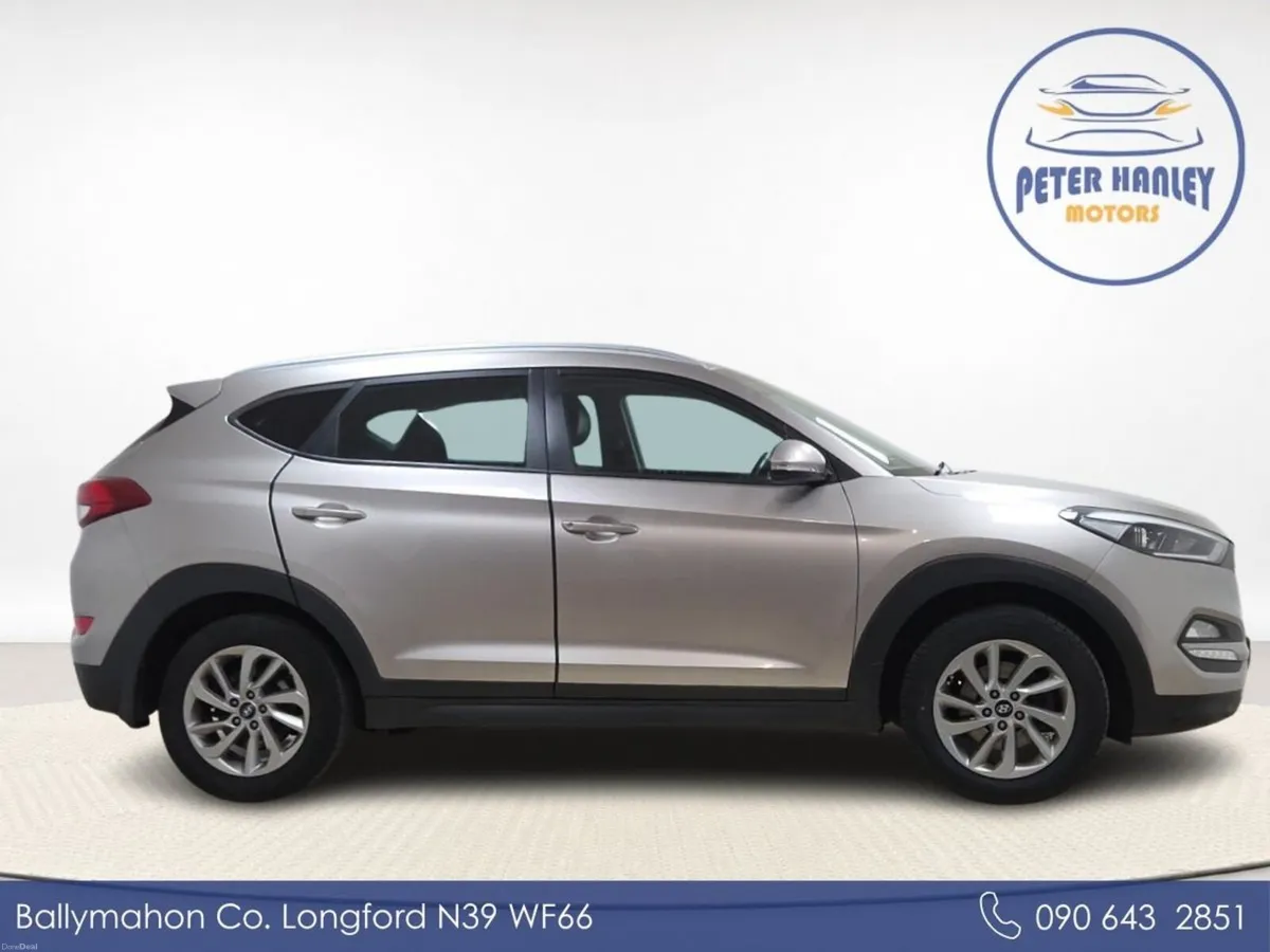 Hyundai Tucson 1.7 D Executive - Image 4