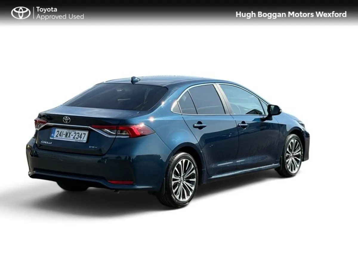 Toyota Corolla SALOON LUNA SPORT - Image 2