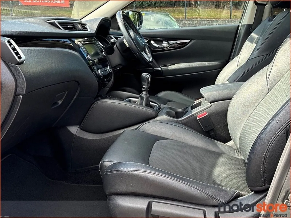 Nissan Qashqai 1.5 DSL SV PREMIUM - Image 3