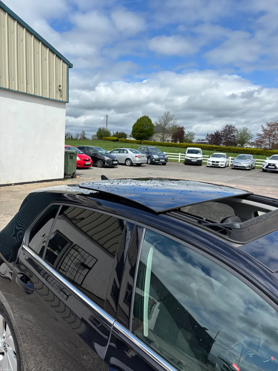 Volkswagen Golf 2022 - Image 6