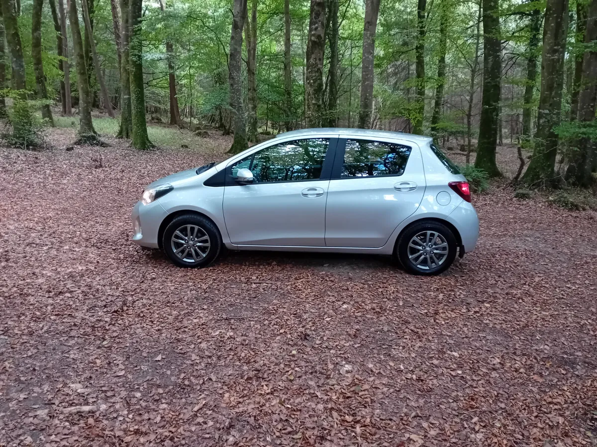 171 TOYOTA YARIS  1.0 VVTi  LUNA  .ONE OWNER - Image 4