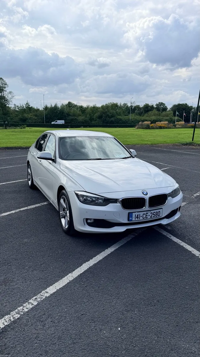 BMW 318D - Image 2