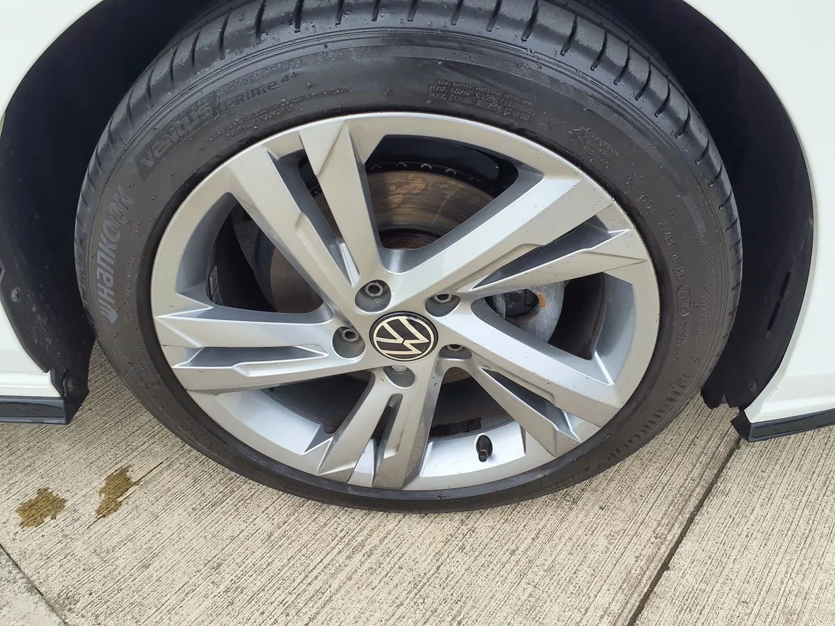 2021 VW Golf 1.5 TSI R-Line — Only 42,300 Miles - Image 5