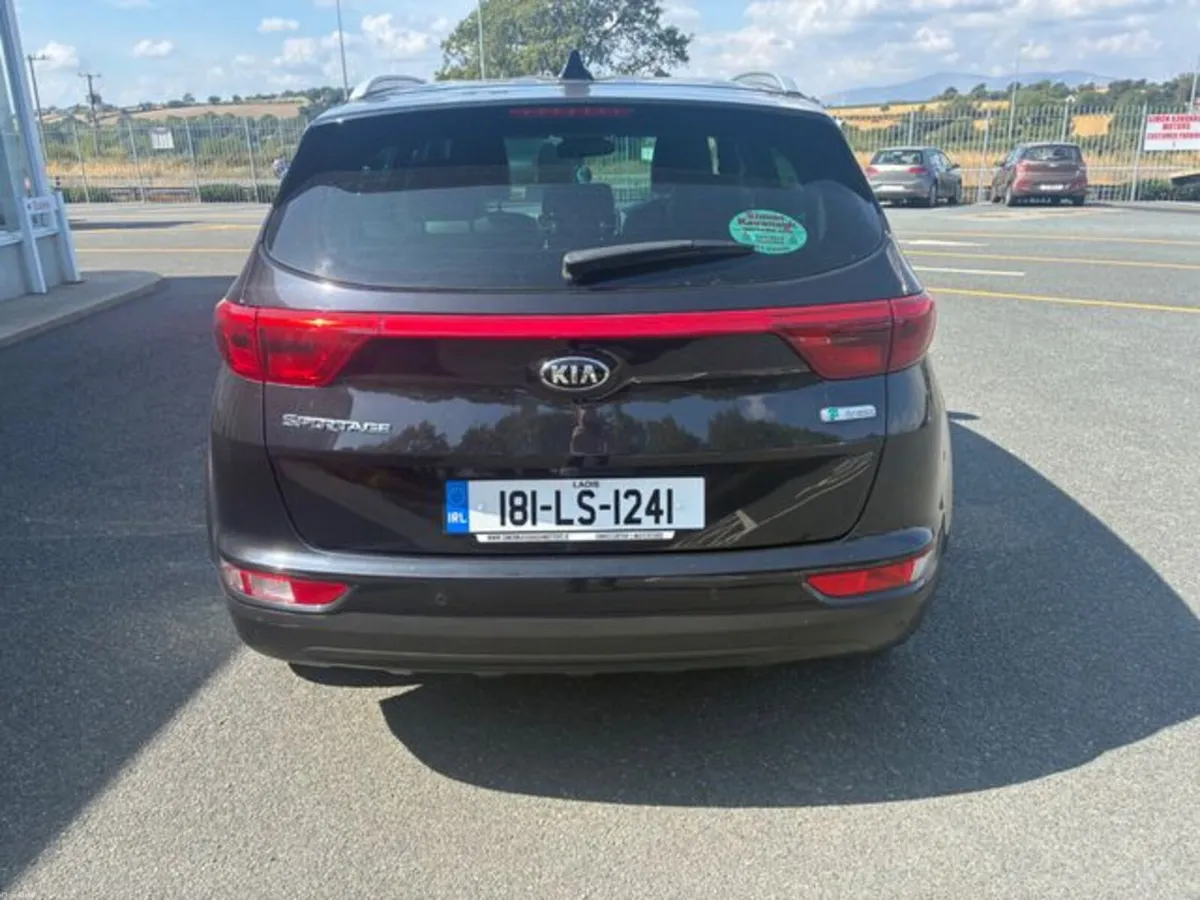Kia Sportage 1.7 Platinum 5DR - Image 4