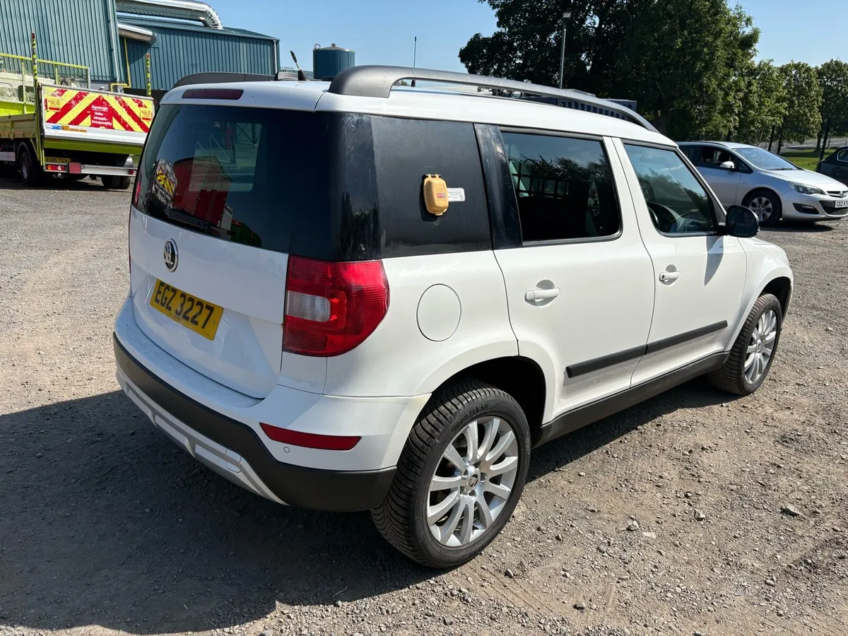 2017 Skoda Yeti 4x4 Estate Car - Image 6