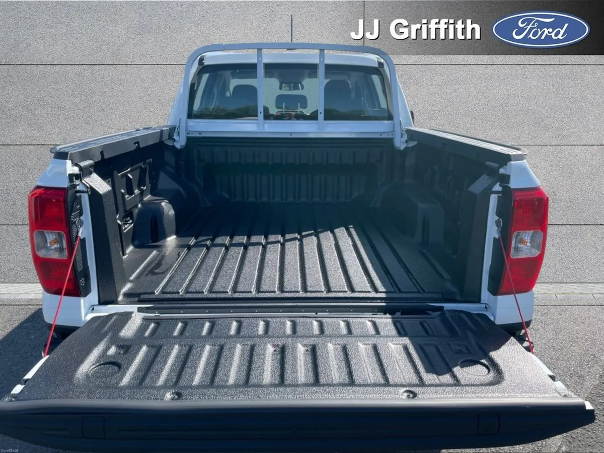 Ford Ranger XLT 2.0L 170PS 6-SPD MANUAL - Image 3